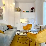 Inncadizcasa Senorial Rivadavia *