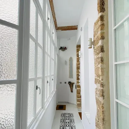 Inncadizcasa Senorial Rivadavia * Cádiz