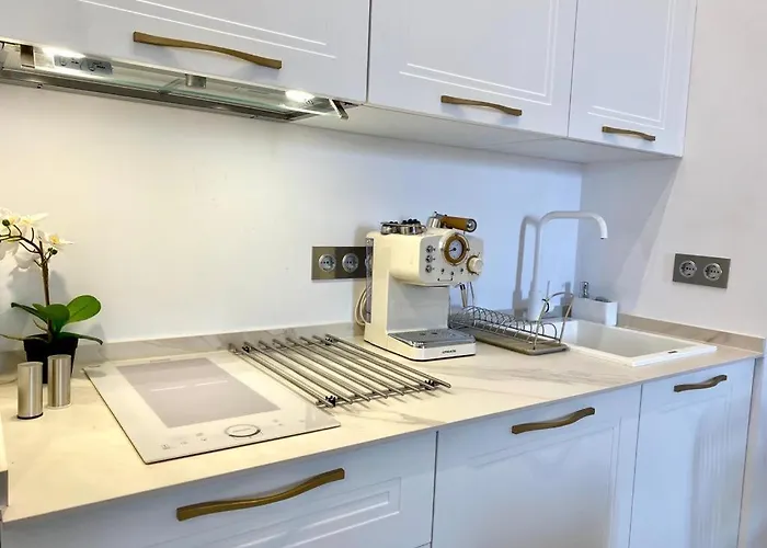 Inncadizcasa Senorial Rivadavia *