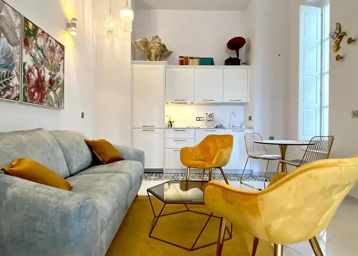 Inncadizcasa Senorial Rivadavia *