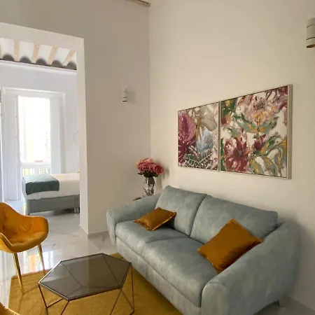 Inncádizcasa Señorial Rivadavia *